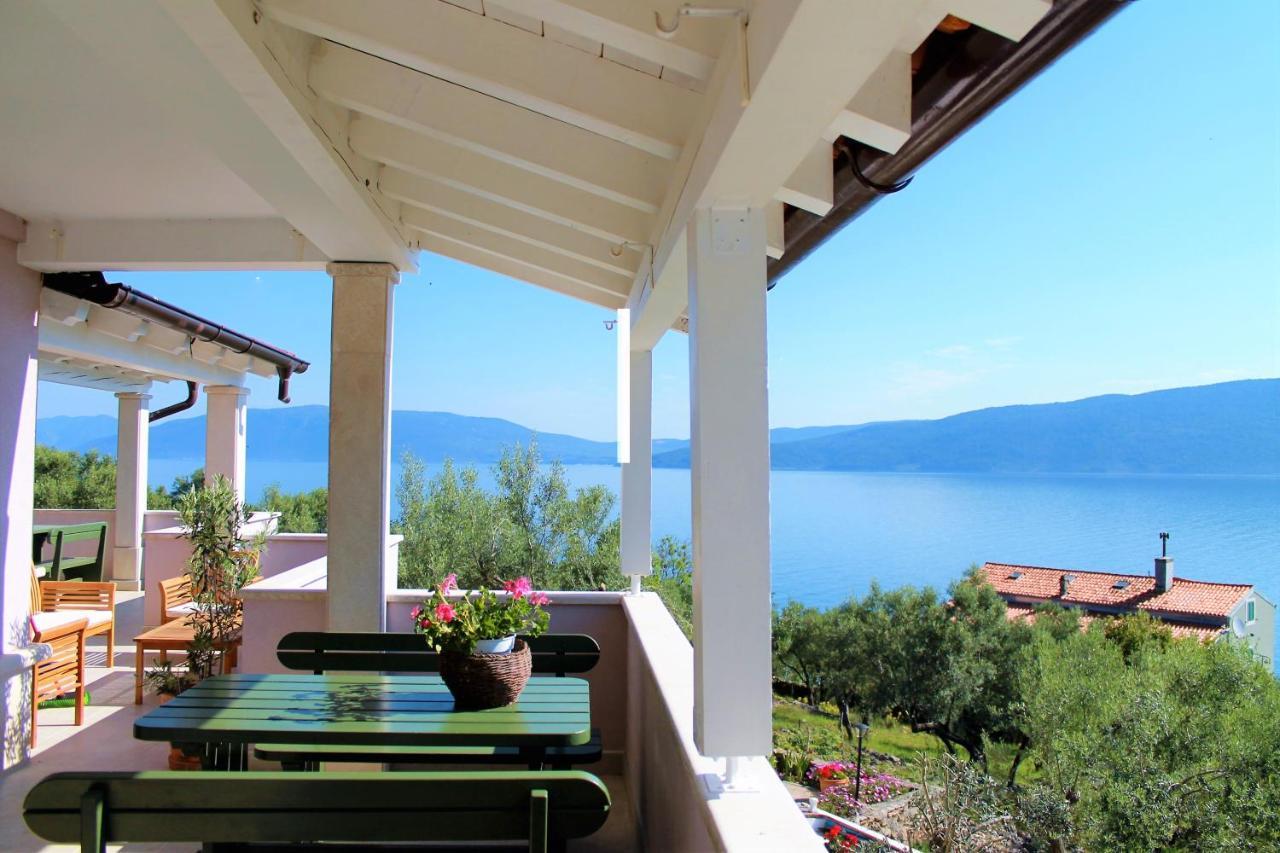 Apartmani Klaudija Valun Dış mekan fotoğraf