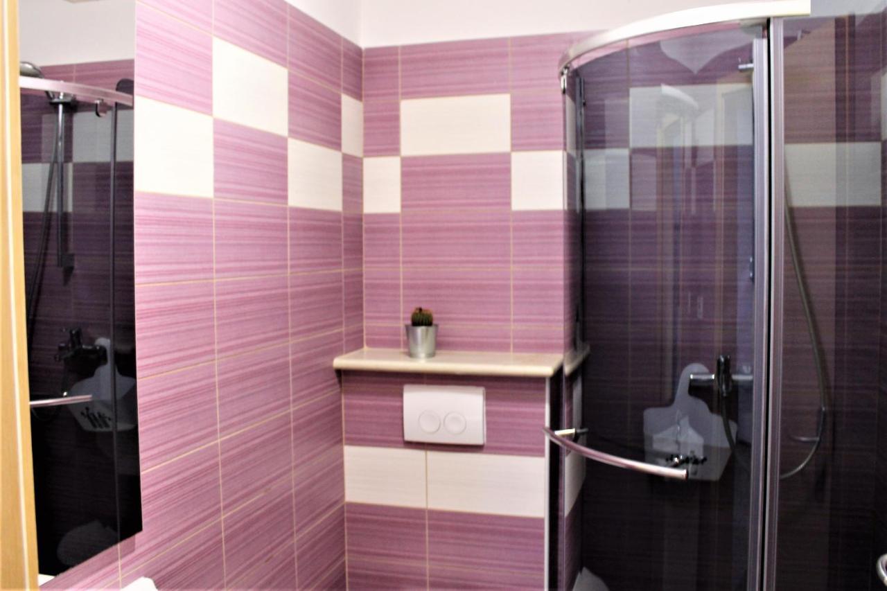 Apartmani Klaudija Valun Dış mekan fotoğraf